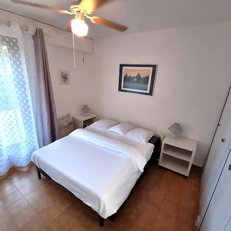 Acanthes - Avec Jardin - à 5 Minutes Des Plages Appartamento Le Lavandou