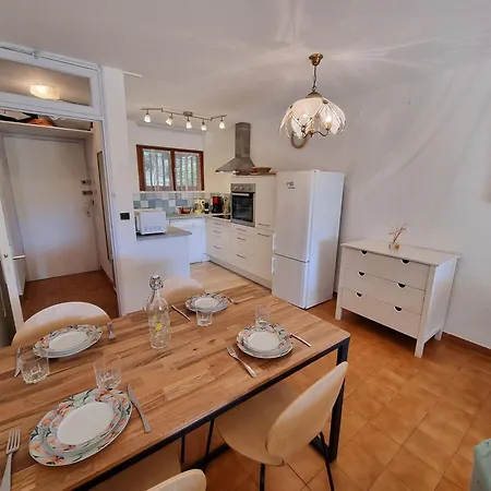 Appartement Acanthes - Avec Jardin - à 5 Minutes Des Plages Le Lavandou